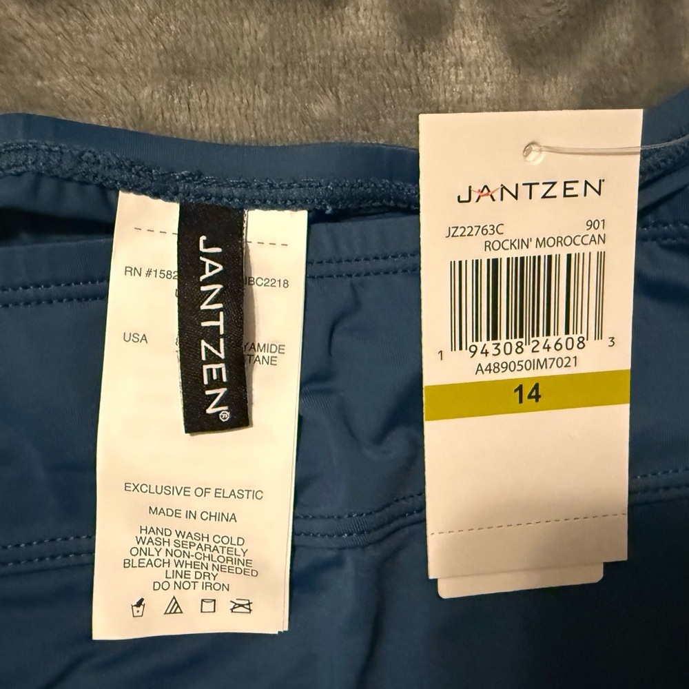 Jantzen Swim Skirt/Skorts Light Blue & Dark Blue, Bundle of 2 - Picture 8 of 13